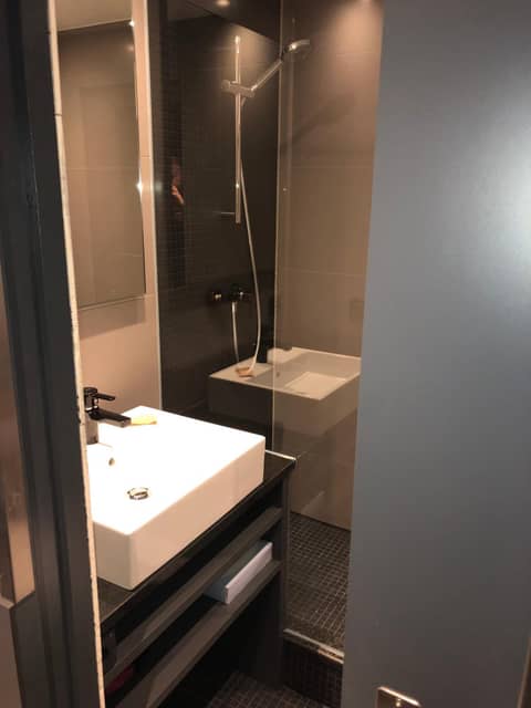 Munich Deluxe Hotel — photo 9