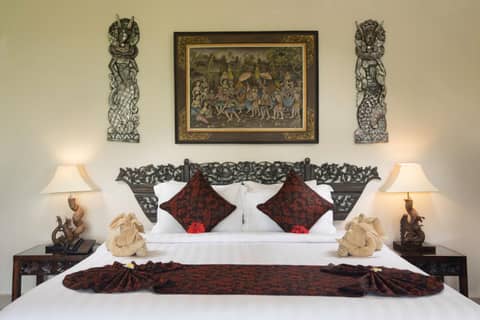 Green Field Hotel and Restaurant — hotel room