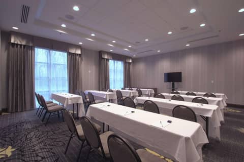 Hampton Inn & Suites Columbus/University Area — photo 6