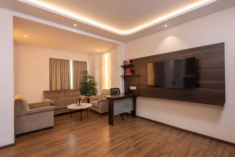 Goldfinch Hotel Bangalore — photo 3