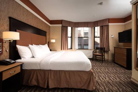 The Hotel at Fifth Avenue — photo 6