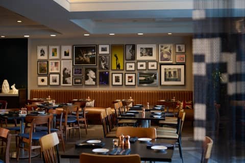 Renaissance Los Angeles Airport Hotel — photo 3
