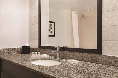 Country Inn & Suites by Radisson, San Diego North, CA — photo 5