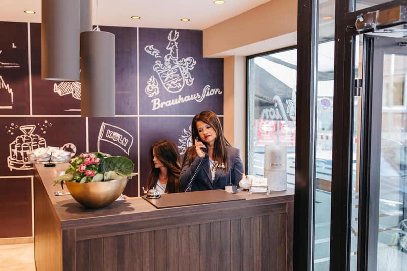 Hotel Sion — recepcion & lobby