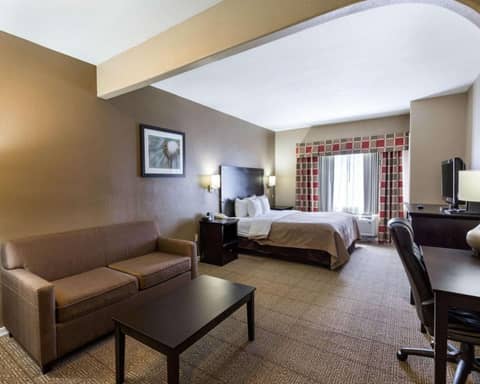 Quality Suites Houston NW Cy-Fair — photo 7