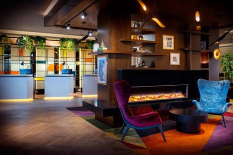 Leonardo Royal Hotel London City - Tower of London — hotel reception