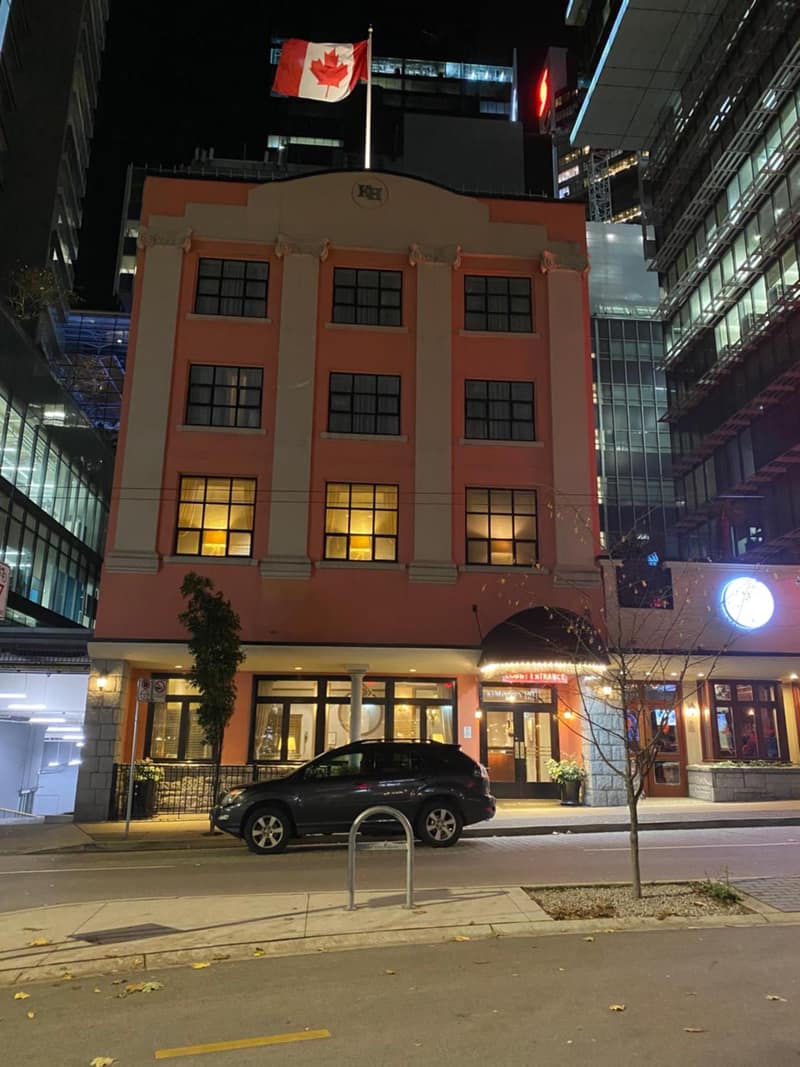 Kingston Hotel — photo 1