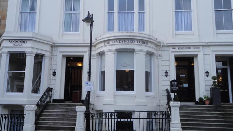 Sandyford Lodge — building