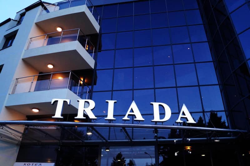 Triada Hotel — building