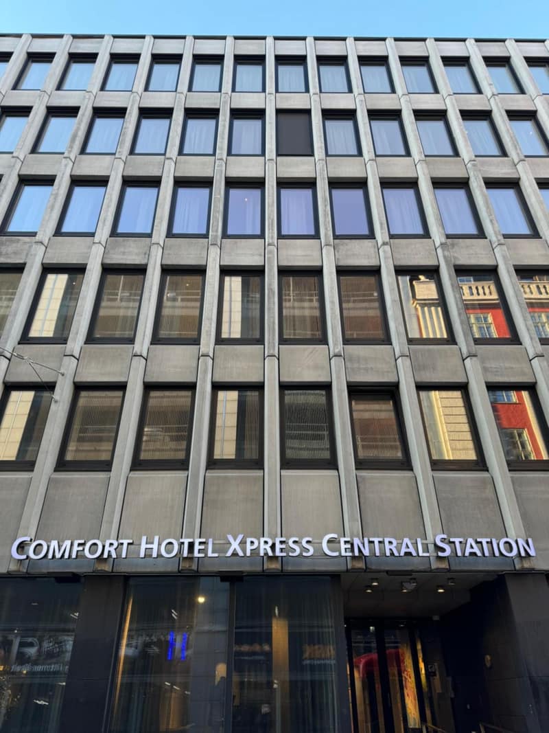 Comfort Hotel Xpress Central Station — building