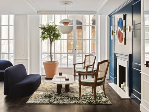 New Hotel Lafayette — lounge
