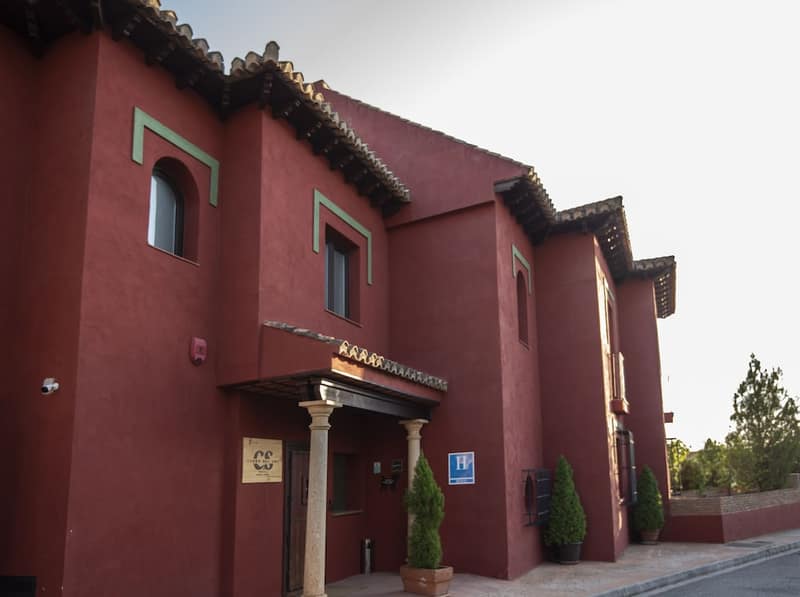 Hotel Boutique Cerro del Sol — building