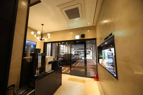 Dublin Hotel — recepcion & lobby