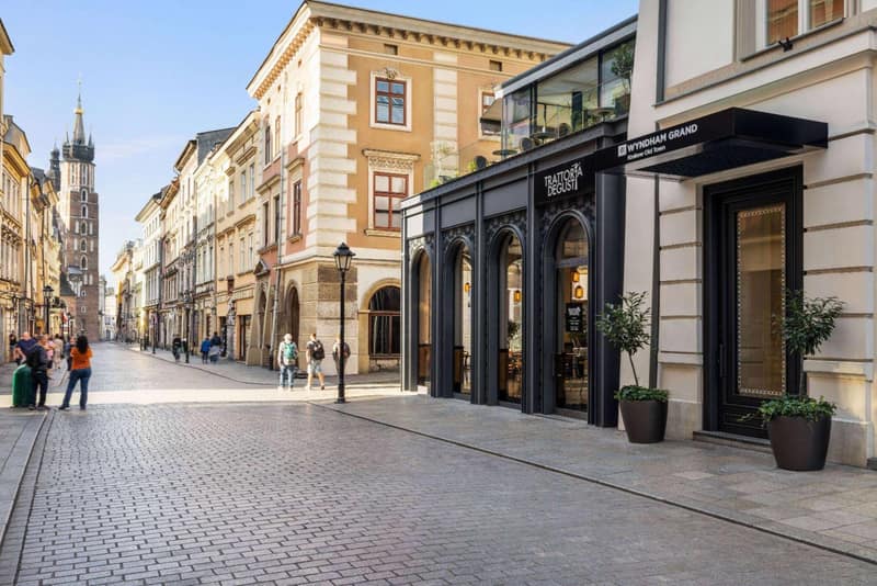 Wyndham Grand Krakow Old Town — building