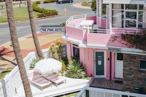 The Pink Hotel Coolangatta — photo 9