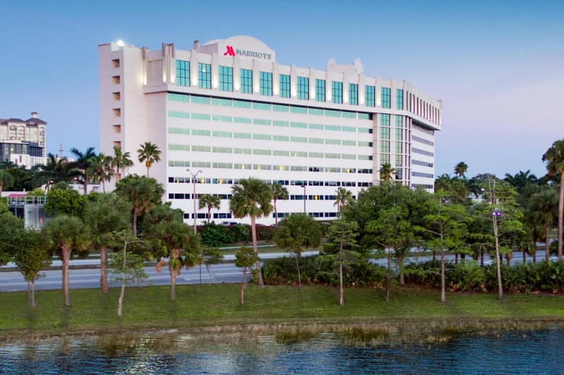 West Palm Beach Marriott — building