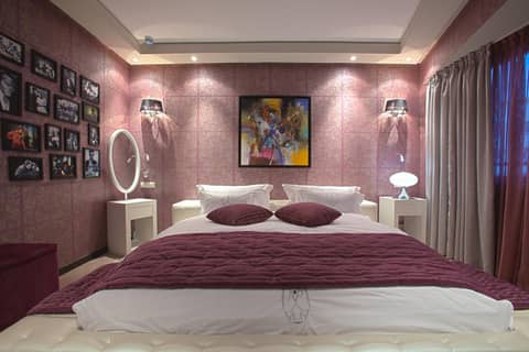 Art Palace Suites & Spa — hotel room