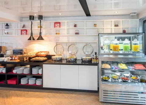Travelodge Sukhumvit 11 — photo 3