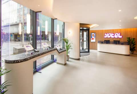 YOTEL Glasgow — photo 8