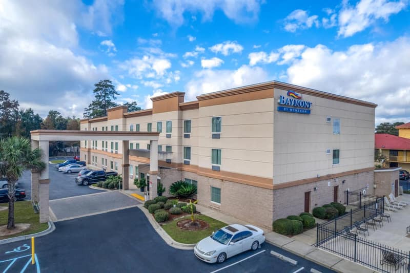 Baymont by Wyndham Savannah I-95 — building