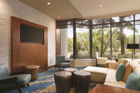 Hilton Miami Airport Blue Lagoon — photo 5