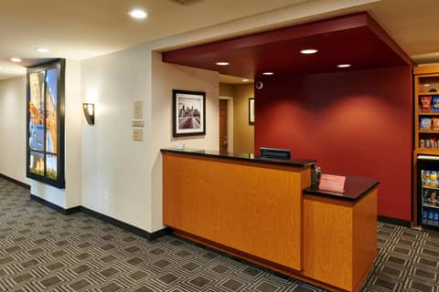 TownePlace Suites by Marriott Minneapolis Downtown/North Loop — photo 2