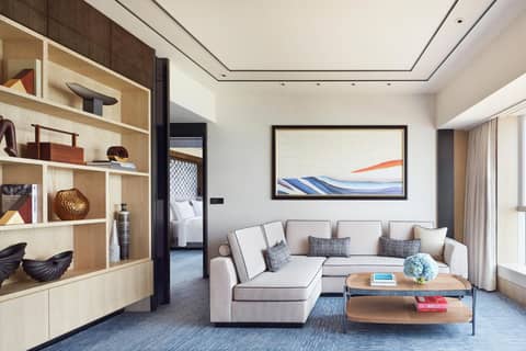 Four Seasons Hotel Hong Kong — photo 6