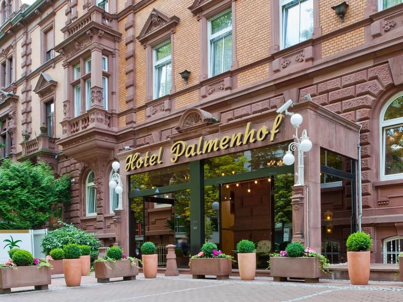Hotel Palmenhof — building