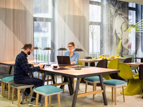 Aparthotel Adagio Köln City — dining
