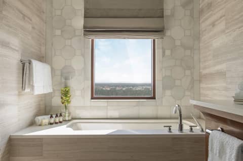 Four Seasons Resort Orlando at Walt Disney World Resort — bathroom