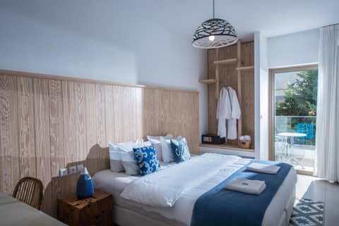 Serenity Spritz Boutique Hotel - Adults Only — bedroom