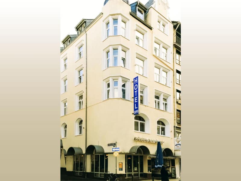 Hotel Expo Frankfurt City Centre - Digital Check-In — building