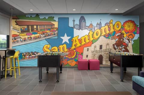 Tru By Hilton San Antonio North — photo 3