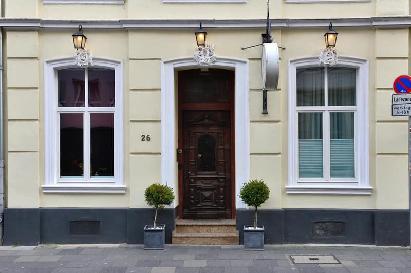 Hotel Domstern — building
