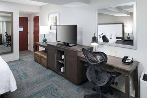 Hampton Inn St Louis- at the Arch — photo 4