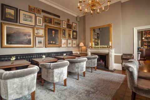 Roseate House London — meeting room