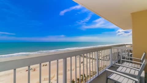 Holiday Inn Resort Oceanfront at Surfside Beach by IHG — photo 6