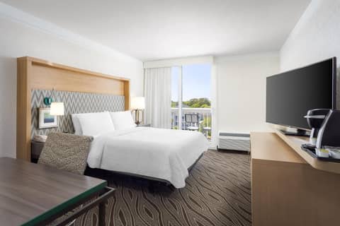 Holiday Inn Resort Oceanfront at Surfside Beach by IHG — photo 7