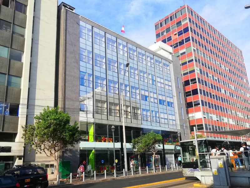 Hotel Diamond Lima — building