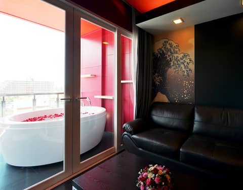 SLEEP WITH ME HOTEL design hotel @ patong — photo 8