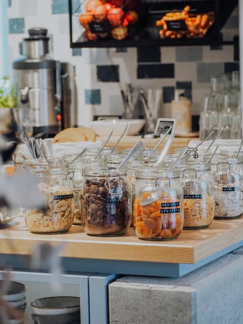 Levy's Rooms & Breakfast — dining
