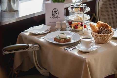 Hotel H15 Francuski Old Town - Destigo Hotels — photo 5