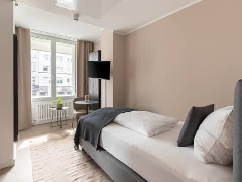 Limehome Berlin Luise Henriette Str - Digital Access — photo 3