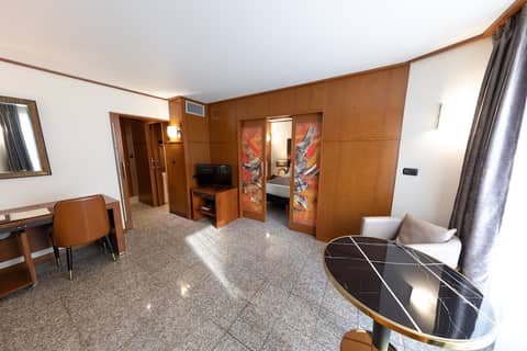 Goldstar Resort & Suites — photo 6