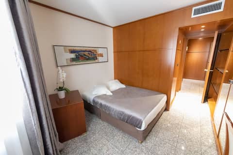 Goldstar Resort & Suites — photo 7