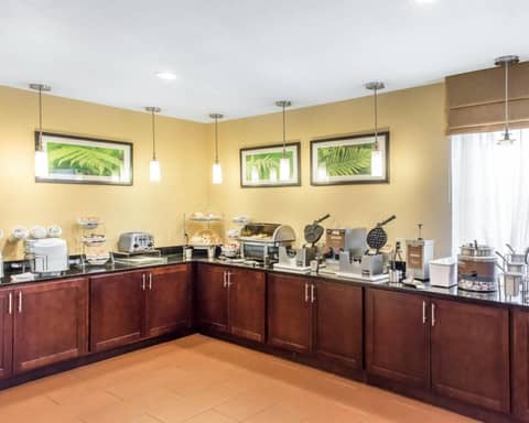 MainStay Suites Pittsburgh Airport — photo 4