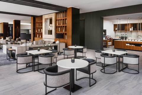 AC Hotel by Marriott Scottsdale North — photo 3