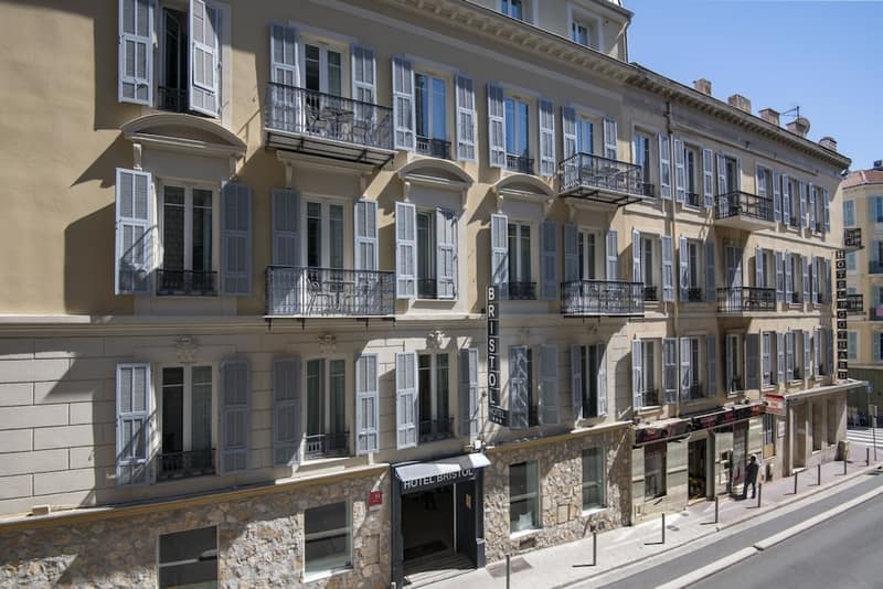 Hôtel Bristol — building