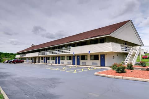 Days Inn by Wyndham Kansas City Northeast — photo 9