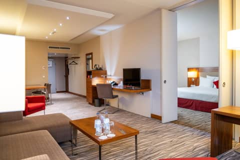 Mövenpick Hotel Geneva — photo 9